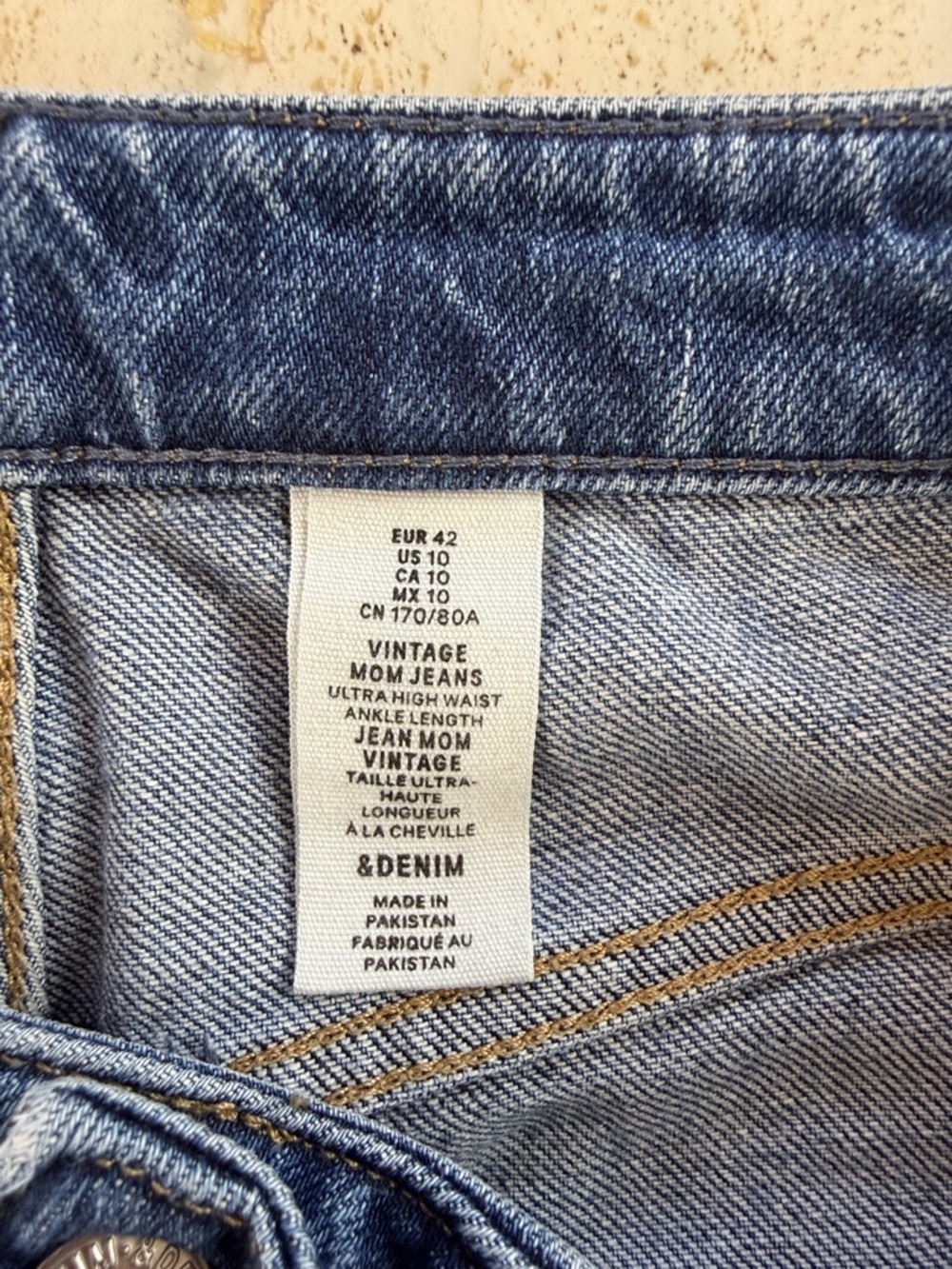 & Denim Vintage Mom Jeans Ultra High Waist Ankle Length Size 10 - Picture 6 of 7